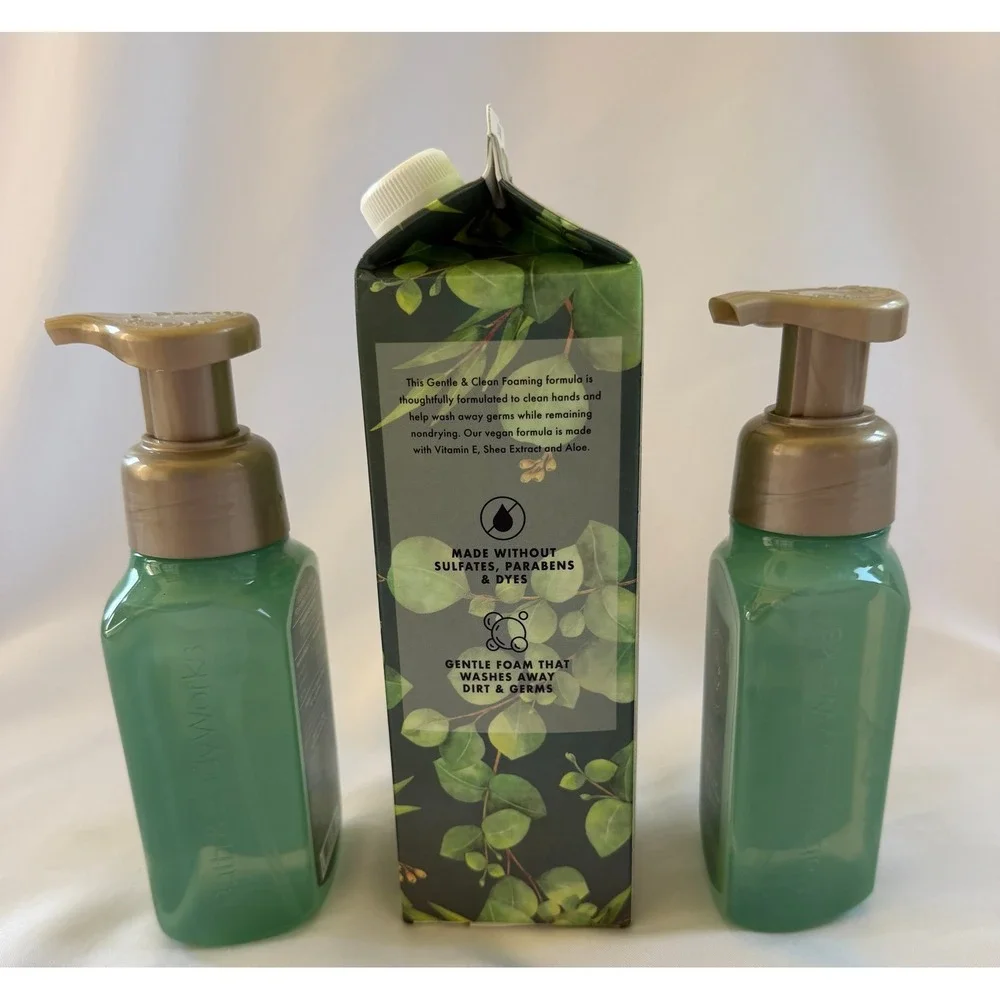 Bath & Body Works Eucalyptus Spearmint Foaming Hand Soap 2 Bottles & 32oz Refill